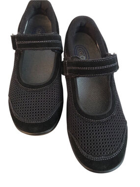 Orthofeet Celina Mary Janes WOMENS 8 B (Medium) Ortho Cushion Premium Insoles